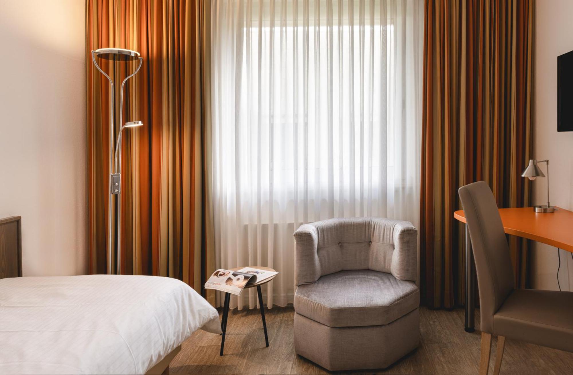 Hotel Astra Düsseldorf Exteriör bild